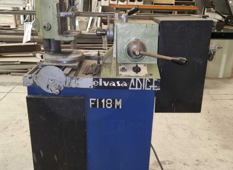 ADIGE FI 18 M Keyway Milling Machine