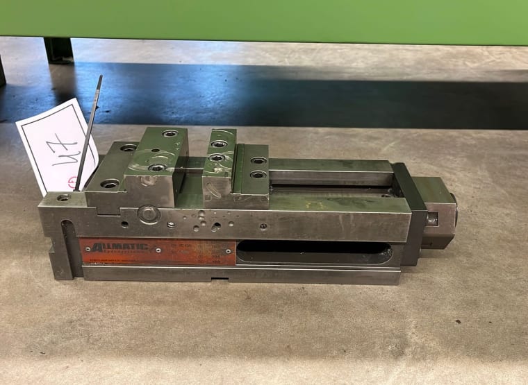 ALLMATIC machine vice