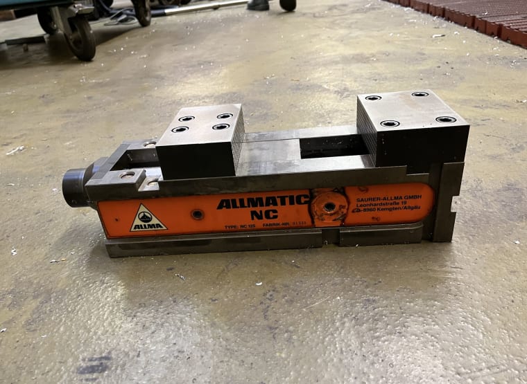ALLMATIC NC125 Hydraulic machine vice
