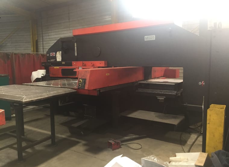 AMADA VIPROS 367 Punching machine