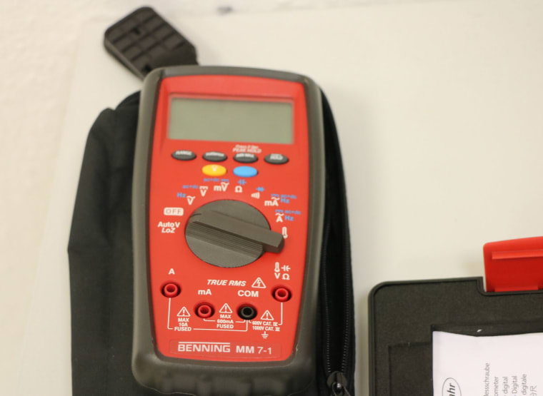 BENNING MM 7-1 Multimeter