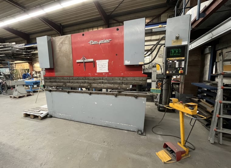 BEYELER M3 100-3100 Press Brake