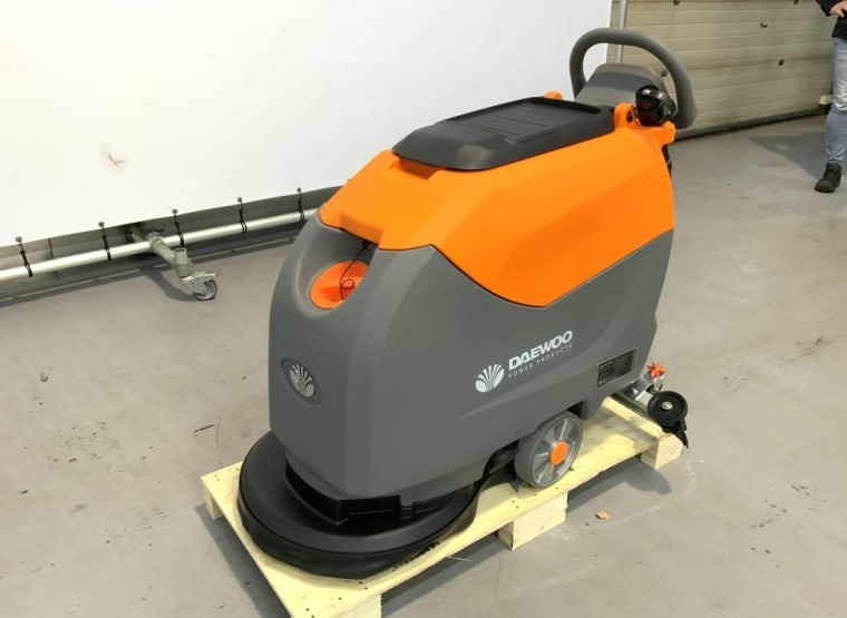 DAEWOO DAFL 50 A floor cleaning machine