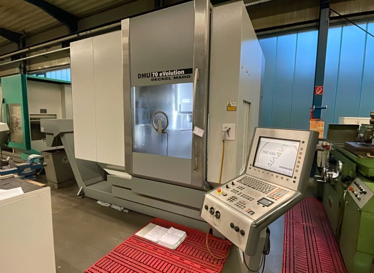 DECKEL MAHO DMU 70 EVOLUTION universal machining center