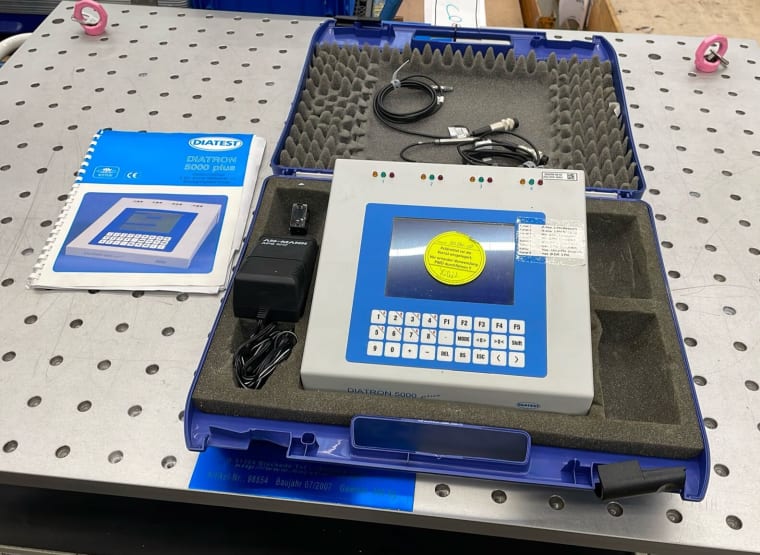 DIATEST DIATRON 5000 plus Electronic 4-Channel Measuring Device