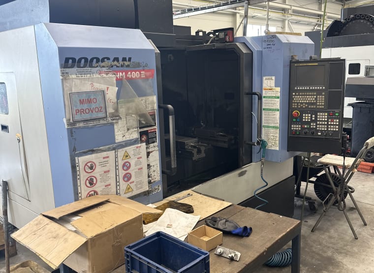 DOOSAN DNM 400 Vertical Machining Centre