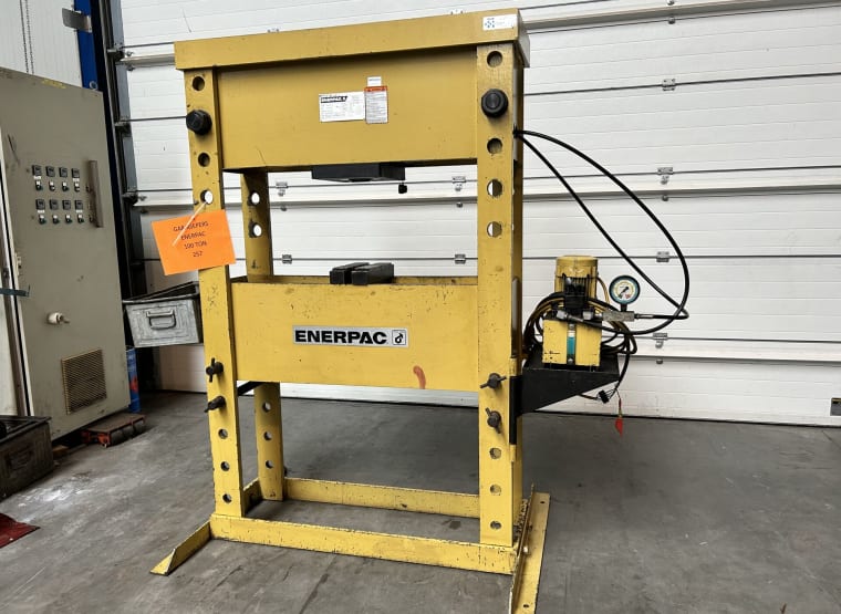 ENERPAC Garage Press