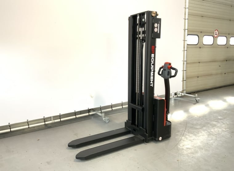 EP ESL-122 LI-ION 2.7 Pallet truck - electric