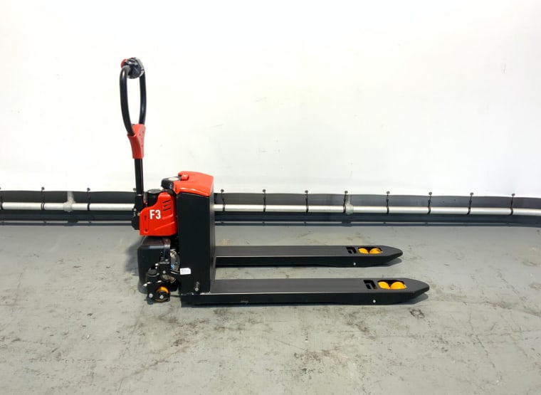 EP F3 + Casters electric pallet trucks (4x)