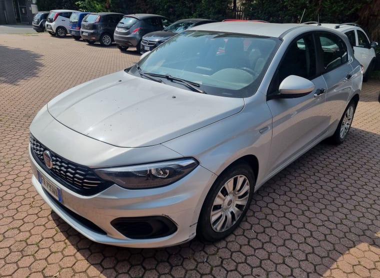 FIAT TIPO Car