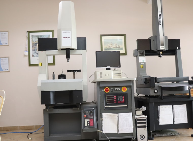 GIDDINGS & LEWIS CORDAX RS-5 Coordinate Measuring Machine