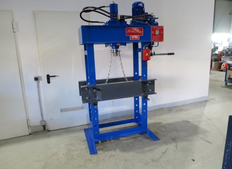 HIDROLIKSAN HD 30 - 720 workshop press