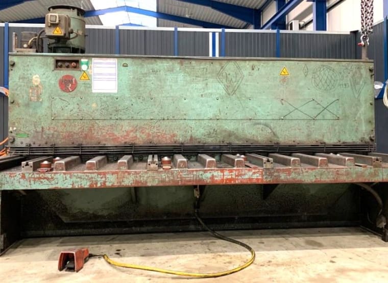 HOAN 3000 x 6 Shears - hydraulic