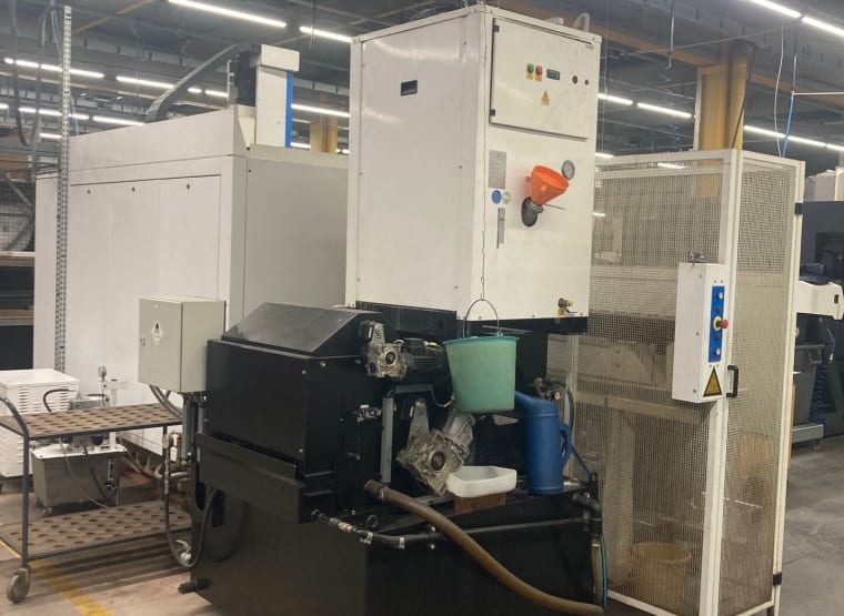 HURON 5-Axis Milling Machine