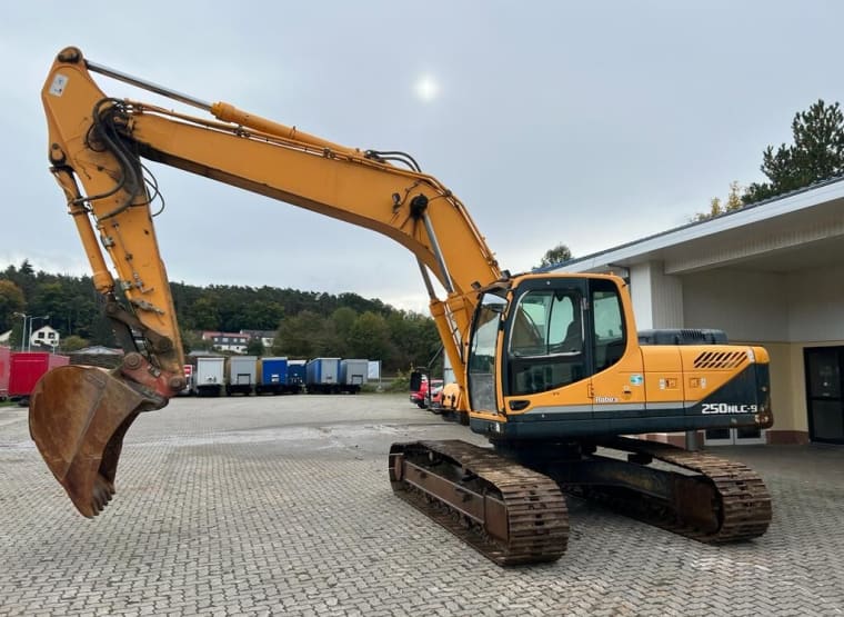 HYUNDAI Robex 250 NL C-9 Excavator