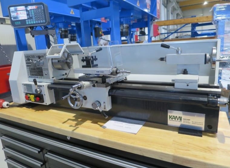 KAMI DKM 250L-1 Table lathe