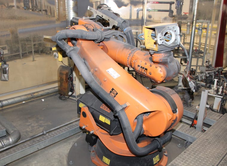 KUKA KR 210 R2700 Industrial Robot