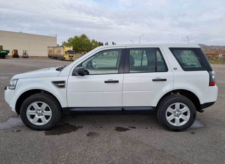 LAND ROVER FREELANDER 2 TD4 S All Terrain Vehicle