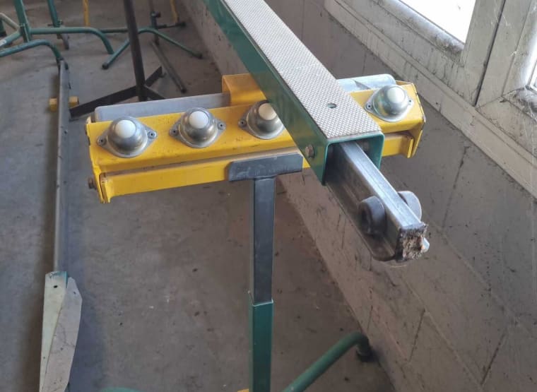 MACC TOP SERVANTE - ZIP Lot of easel and support bar