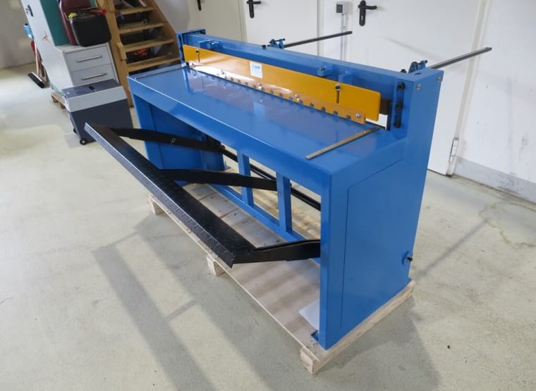 MBH 1320 x 1,5 Guillotine shears - mechanical
