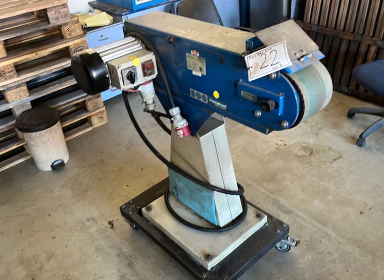 METALLKRAFT MBSM 150-200-2 Belt sander with extra belts