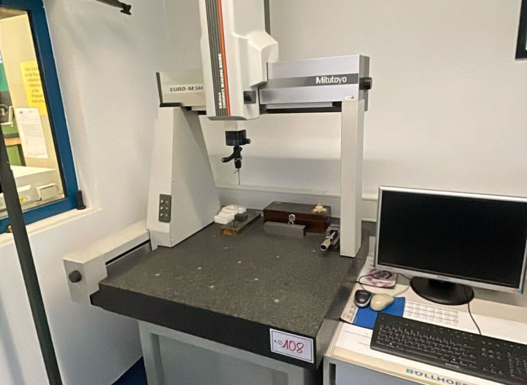 MITUTOYO EURO-M 544 coordinate measuring machine