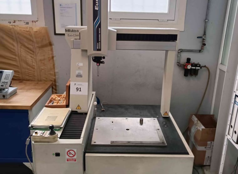 MITUTOYO EURO C544 Coordinate Measuring Machine