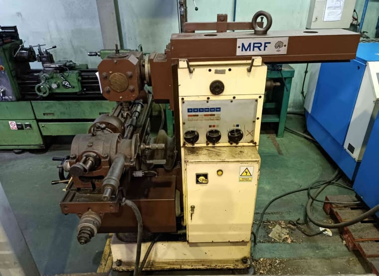 MRF FU 100 Universal Milling Machine