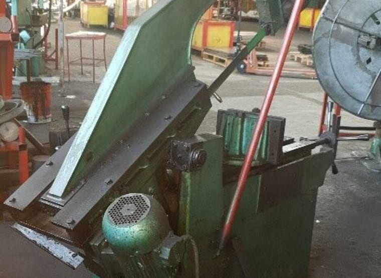 POBEDA UD-320 Saw