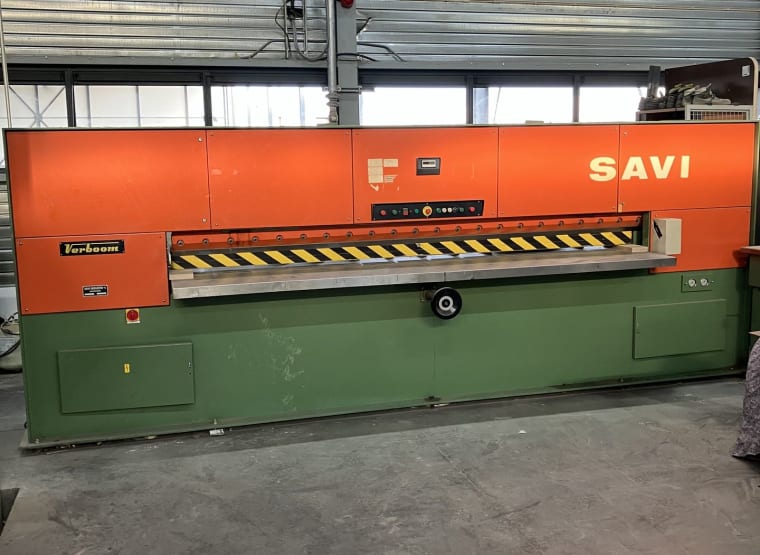 SAVI HFK-320 Veneer Cutting Machine