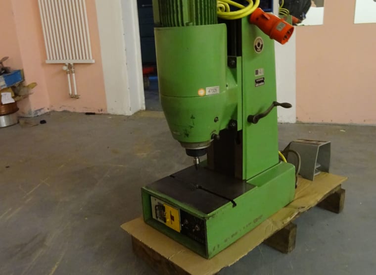 STEINEL VS Wobble riveting machine