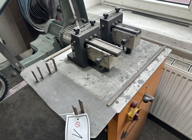 STERN 8.710.000 punching machine