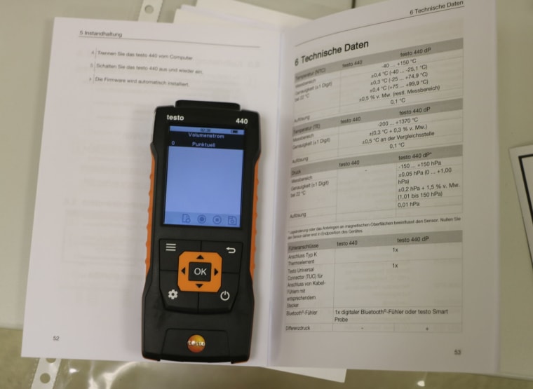 TESTO 440 Climate measuring device