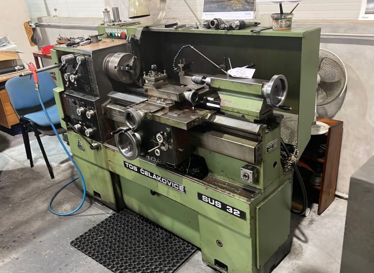 TOS CELAKOVICE SUS 32 Centre Lathe