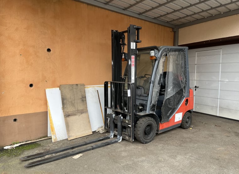 TOYOTA TONERO 18 LPG forklift