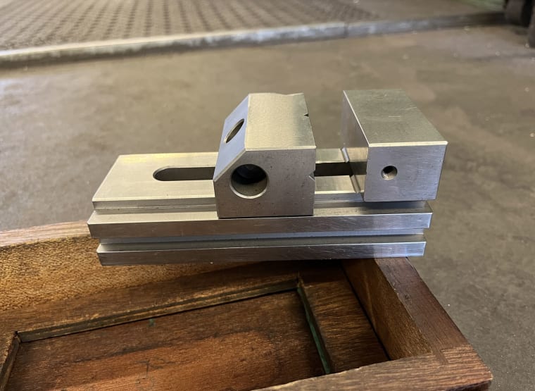 TRAUB Machine vice