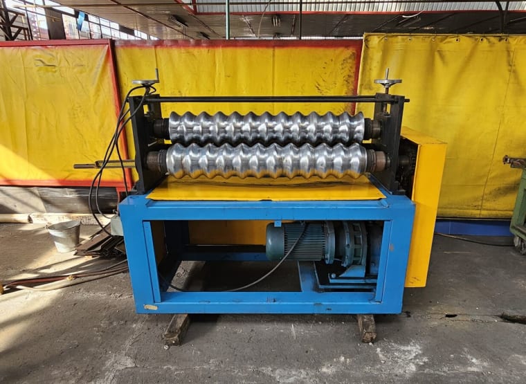 ZJANGJIAGANG CITY SAIBO SCIENCE TEHNOLOGY CO.LTD Curved Forming Machine